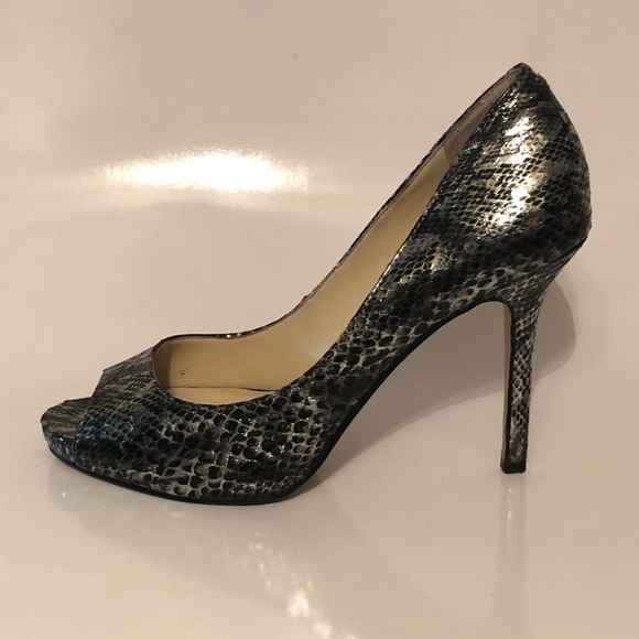 Enzo Angiolini Shoes - Enzo Angiolini Snake Print Peep Toe Pump Sz 7
